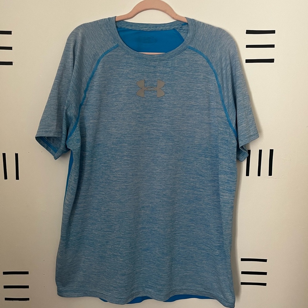 Under Armour Shirt Size Large